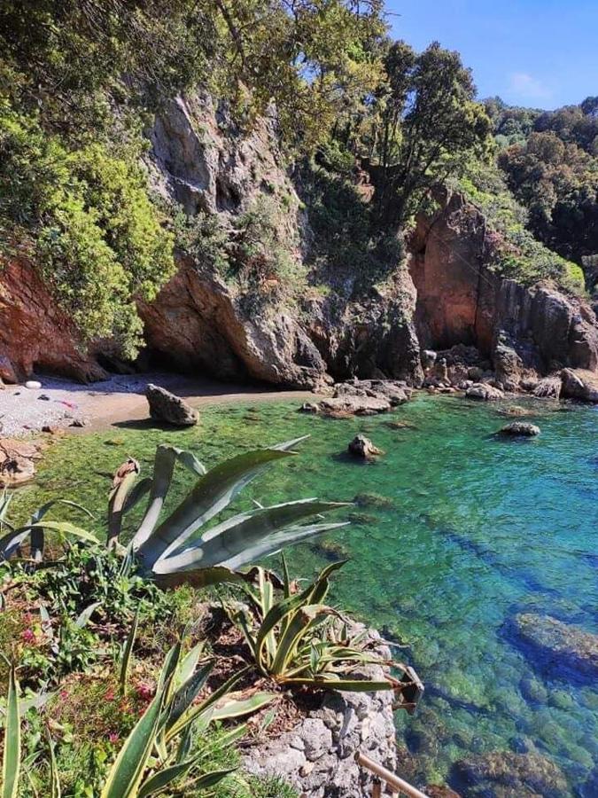 Casa Vacanze Beach House Vicino Alla Stazione La Spezia Exterior foto