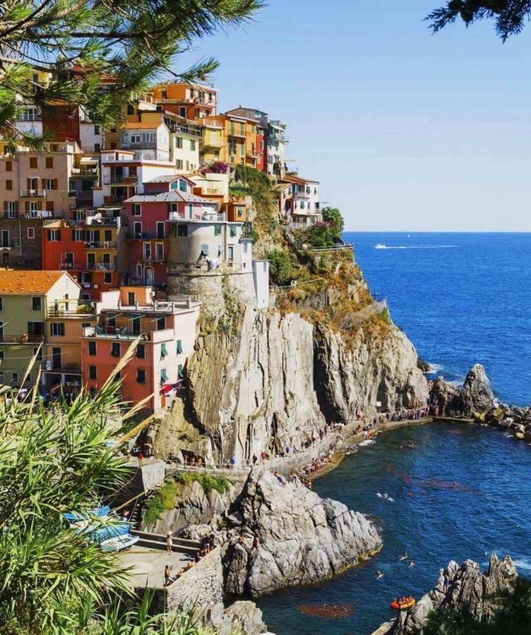 Casa Vacanze Beach House Vicino Alla Stazione La Spezia Exterior foto